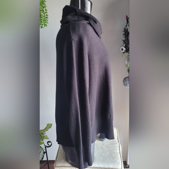 89th + Madison Black and Grey Cowl Turtleneck Sweater XL - Picture 4 of 7